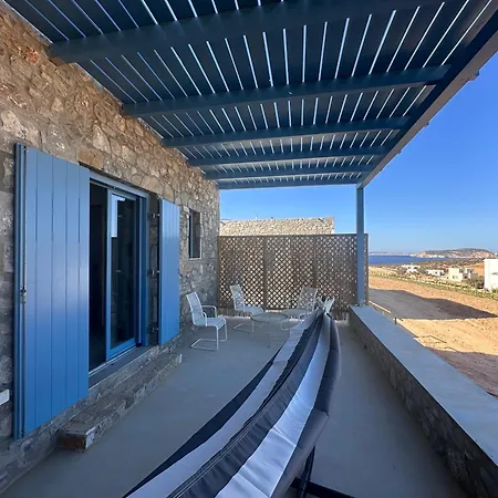 Filotimia Villa Schoinoussa Exterior photo